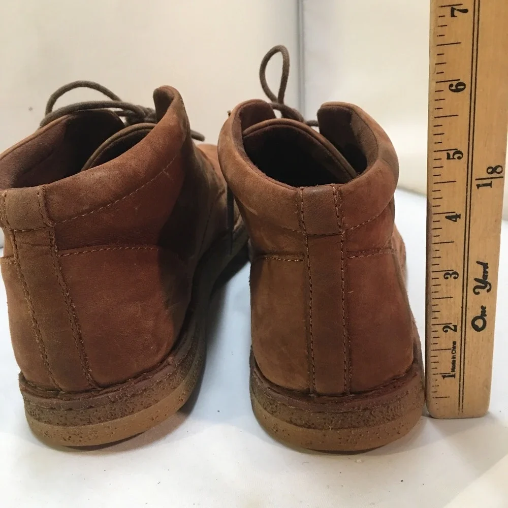 Born Chukka Boots Men 10.5 Brown Leather Lace Up BM0003706 Modern Minimalist